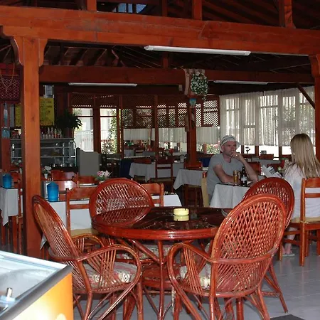 Tolay Hotell