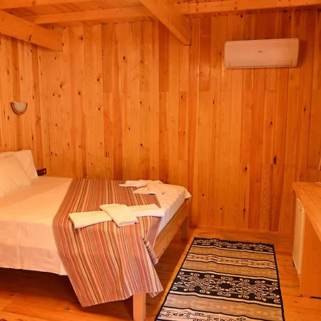Tolay Hotell 3*