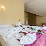 Tolay Oludeniz